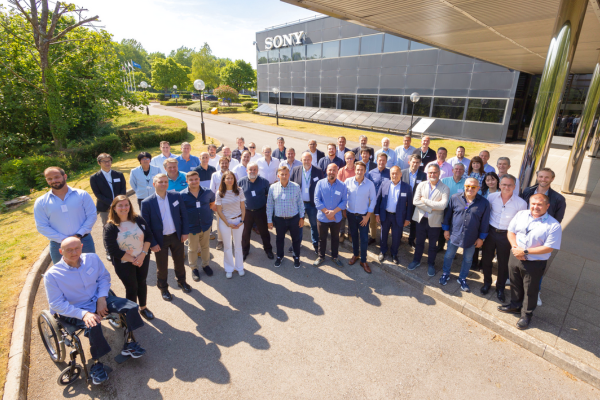 HXC-FZ90 Launch Visitors